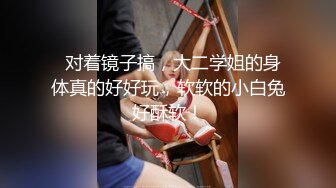 酒店上帝视角真实偸拍青年男女开房爱爱，牛仔短裤妹太主动了很反差，主动给男的口活挑逗急不可耐的样子，呻吟声很好听