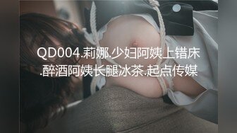 STP32778 劇情演繹要命的嫂子樓道裏勾引要飯的傻子，揉奶玩逼口交大雞巴，讓傻子舔逼揉奶爆草，無套抽插內射中出刺激