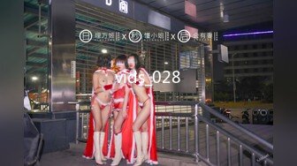 熊孩子在老师专用厕所东厕TP全体女老师嘘嘘