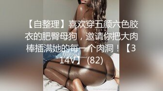  黑客破解家庭摄像头偷拍 奶子坚挺身材不错的靓妹洗澡还不时对着镜头看