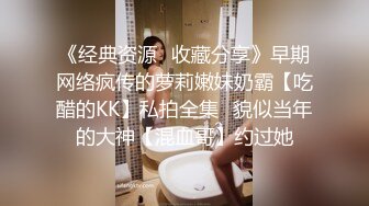  颜值不错的美女主播露脸户外小河边勾搭钓鱼的小哥激情啪啪，让小哥吃奶玩逼交大鸡巴