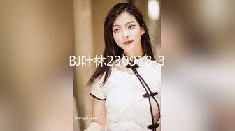 性感妩媚牛仔短裤浪女和长发披肩极品人妖暧昧亲热扣穴69相互舔JJ粗长屌插入暴力插菊花